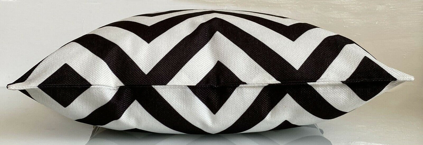 Cushion Cover or Cushion Chevron ZIG ZAG stripe cotton Geometric  17" x 17" Black side view